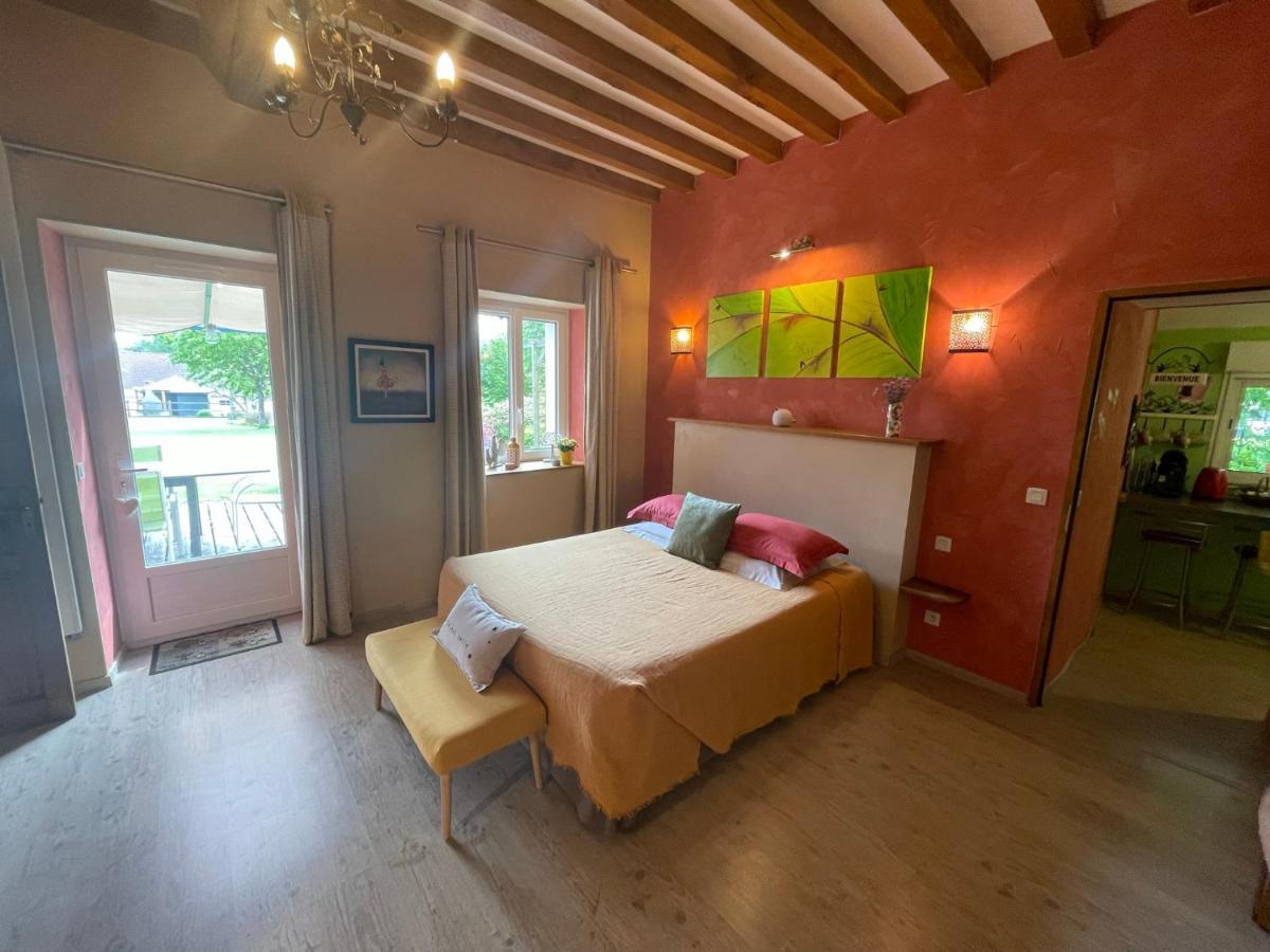 B&B Le Bourg D'Aunou, Petit Dejeuner Compris エクステリア 写真