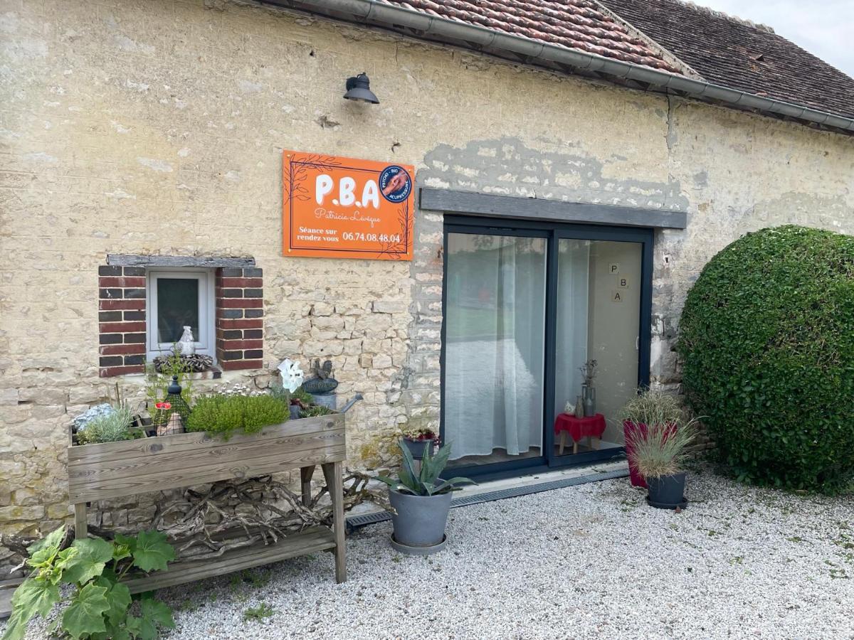 B&B Le Bourg D'Aunou, Petit Dejeuner Compris エクステリア 写真