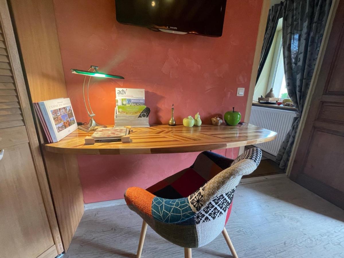 B&B Le Bourg D'Aunou, Petit Dejeuner Compris エクステリア 写真