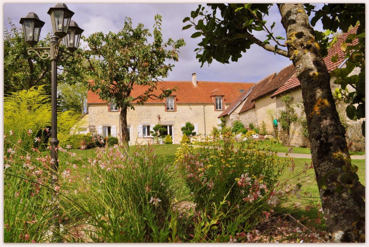 B&B Le Bourg D'Aunou, Petit Dejeuner Compris エクステリア 写真